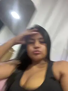 Snapshot of canela_wet chatting on June 3, 2026, 1:17 am canela wet online show from June 3, 2026, 1:17 am
