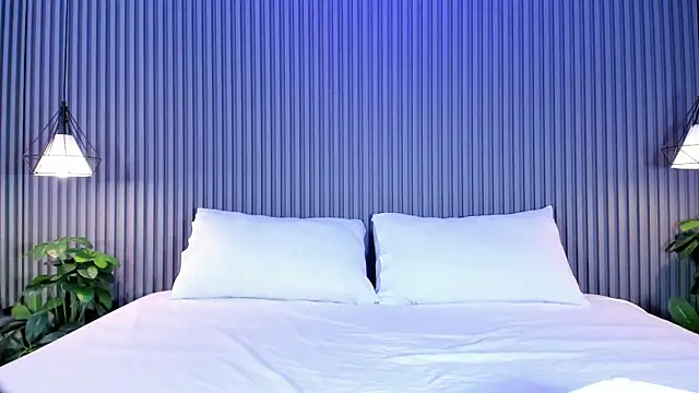 MaluDiaz online show from December 18, 2025, 5:06 pm