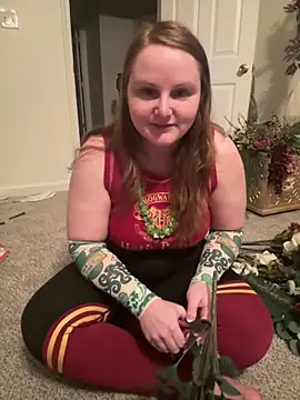 Snapshot of GingerSnap33 chatting on March 18, 2026, 12:47 am GingerSnap33 online show from March 18, 2026, 12:47 am