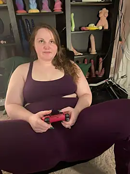 Snapshot of GingerSnap33 chatting on May 1, 2026, 3:11 am GingerSnap33 online show from May 1, 2026, 3:11 am