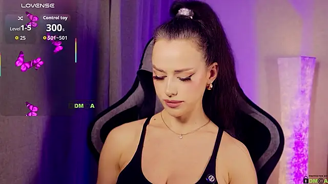 -CrazyAnna- online show from March 18, 2026, 11:46 am