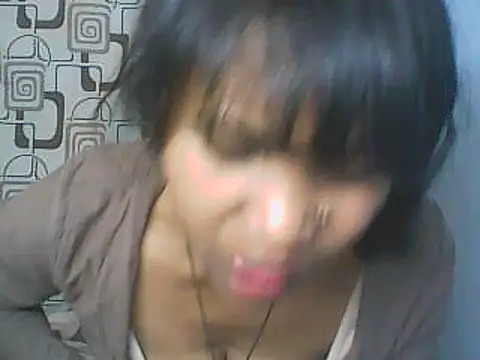 Snapshot of nene_belle chatting on July 13, 2026, 10:47 am nene belle online show from July 13, 2026, 10:47 am