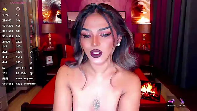 Snapshot of NatalyaFox chatting on May 17, 2026, 7:25 pm NatalyaFox online show from May 17, 2026, 7:25 pm