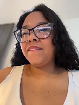 XMara online show from February 24, 2026, 4:08 pm