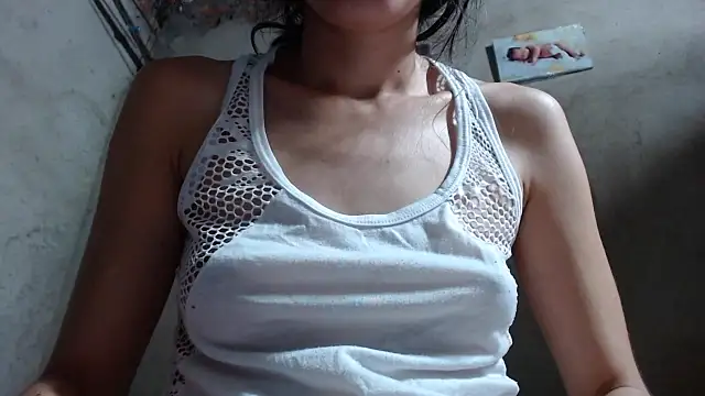 Snapshot of lilithanderson chatting on October 9, 2025, 7:31 am lilithanderson online show from October 9, 2025, 7:31 am