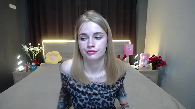 Snapshot of MargaritaKiss chatting on November 3, 2025, 8:23 pm MargaritaKiss online show from November 3, 2025, 8:23 pm