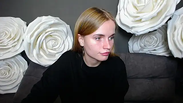 Snapshot of MargaritaKiss chatting on October 11, 2025, 7:15 pm MargaritaKiss online show from October 11, 2025, 7:15 pm