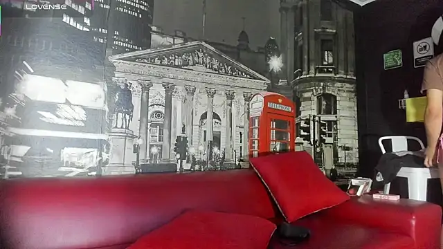 Snapshot of CloeRodriguez chatting on March 9, 2026, 9:07 pm CloeRodriguez online show from March 9, 2026, 9:07 pm