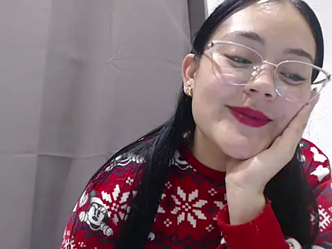 Snapshot of Alisha_99 chatting on November 28, 2025, 7:03 pm Alisha 99 online show from November 28, 2025, 7:03 pm