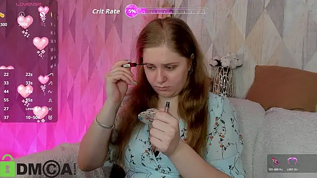 Snapshot of Megan_Violer chatting on November 4, 2025, 5:17 pm Megan Violer online show from November 4, 2025, 5:17 pm