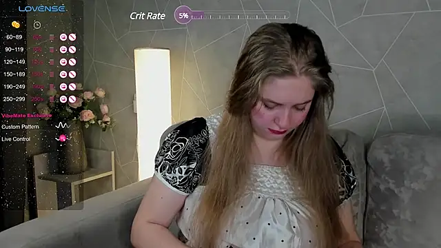 Snapshot of Megan_Violer chatting on March 13, 2025, 6:34 pm Megan Violer online show from March 13, 2025, 6:34 pm