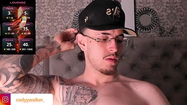 Snapshot of CodyWalkerR chatting on January 5, 2026, 5:27 pm CodyWalkerR online show from January 5, 2026, 5:27 pm