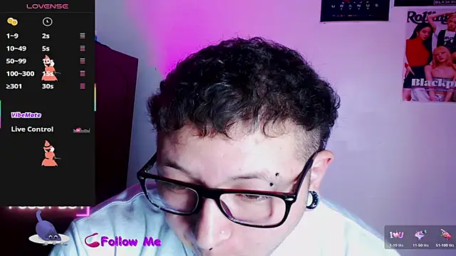 Snapshot of princeFtm chatting on December 14, 2025, 3:17 pm princeFtm online show from December 14, 2025, 3:17 pm