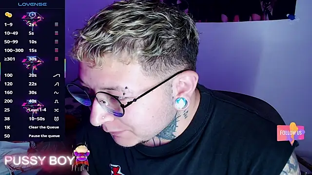 Snapshot of princeFtm chatting on February 7, 2026, 3:53 pm princeFtm online show from February 7, 2026, 3:53 pm