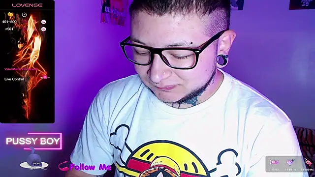 Snapshot of princeFtm chatting on October 24, 2025, 3:33 pm princeFtm online show from October 24, 2025, 3:33 pm