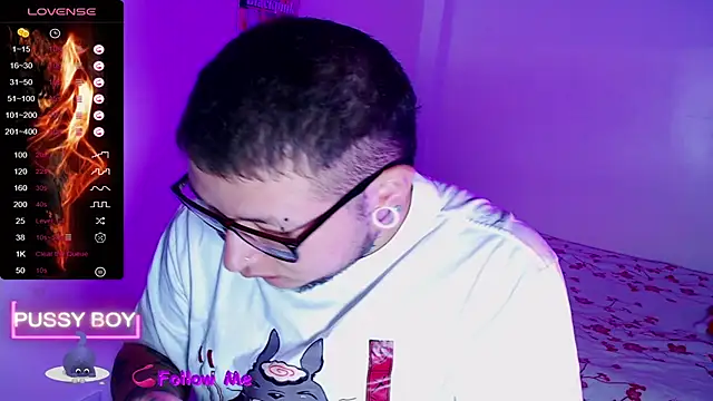 Snapshot of princeFtm chatting on October 30, 2025, 12:47 pm princeFtm online show from October 30, 2025, 12:47 pm