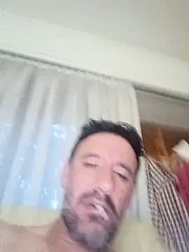 Snapshot of pablo3785 chatting on November 21, 2025, 8:35 am pablo3785 online show from November 21, 2025, 8:35 am