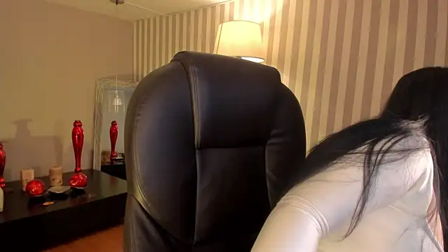 Maaiitee online show from October 26, 2025, 3:34 pm