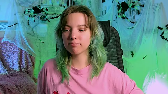 Snapshot of RocKStone_ chatting on October 27, 2025, 8:26 am RocKStone  online show from October 27, 2025, 8:26 am