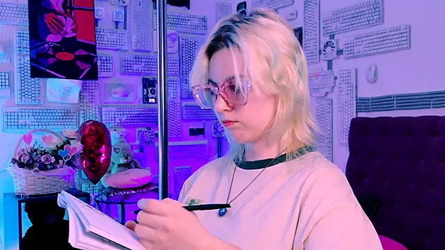 Snapshot of RocKStone_ chatting on February 26, 2025, 7:12 am RocKStone  online show from February 26, 2025, 7:12 am