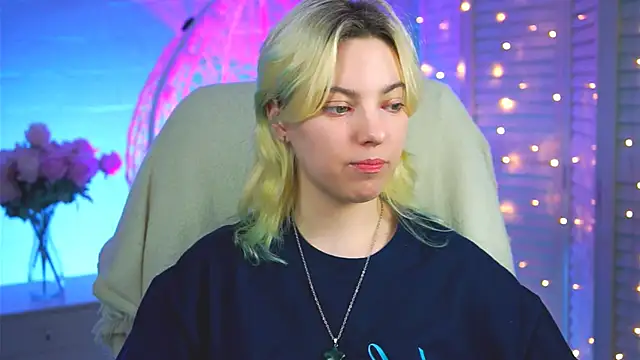 Snapshot of RocKStone_ chatting on March 18, 2025, 2:39 pm RocKStone  online show from March 18, 2025, 2:39 pm