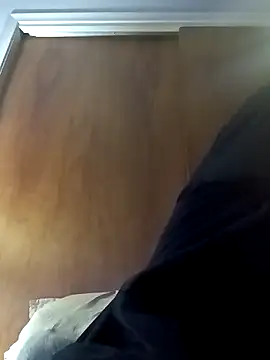 Snapshot of elmerfuddin87 chatting on December 5, 2025, 2:37 pm elmerfuddin87 online show from December 5, 2025, 2:37 pm