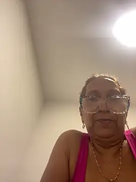Snapshot of SWEET_LOVER01 chatting on April 2, 2026, 2:19 am SWEET LOVER01 online show from April 2, 2026, 2:19 am