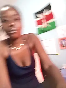 lauraporsi online show from March 21, 2026, 12:31 pm