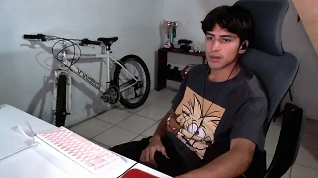 Thieves9 online show from October 4, 2025, 4:36 am