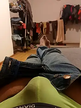 Snapshot of maleesa chatting on November 21, 2025, 4:28 pm maleesa online show from November 21, 2025, 4:28 pm