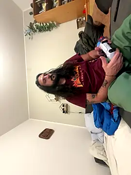 beardo85 online show from November 7, 2025, 6:56 pm