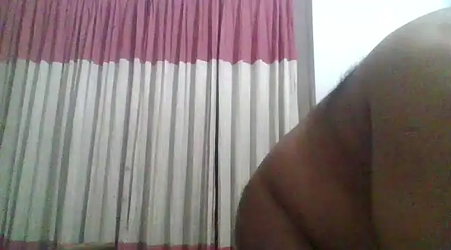 Snapshot of Natu_Paul_Xham chatting on December 24, 2024, 8:38 pm Natu Paul Xham online show from December 24, 2024, 8:38 pm