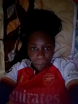 Snapshot of Swirly_blac chatting on September 16, 2025, 9:10 am Swirly blac online show from September 16, 2025, 9:10 am