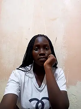 Snapshot of Swirly_blac chatting on October 16, 2025, 1:19 pm Swirly blac online show from October 16, 2025, 1:19 pm