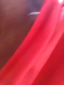 Snapshot of Swirly_blac chatting on November 18, 2025, 6:17 am Swirly blac online show from November 18, 2025, 6:17 am