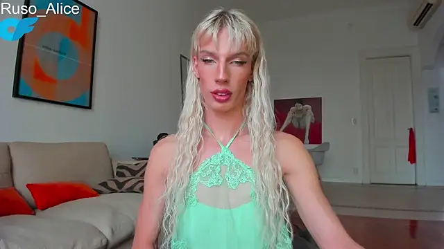 AliceSnowCatt online show from March 8, 2025, 8:35 pm