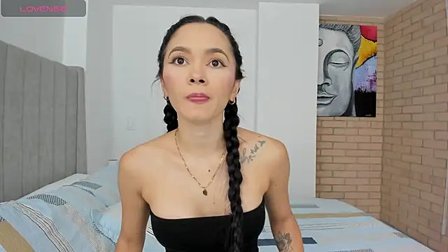 Snapshot of lovefresita chatting on January 31, 2025, 8:33 pm lovefresita online show from January 31, 2025, 8:33 pm