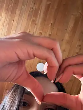 Snapshot of lovefresita chatting on October 10, 2025, 9:48 pm lovefresita online show from October 10, 2025, 9:48 pm