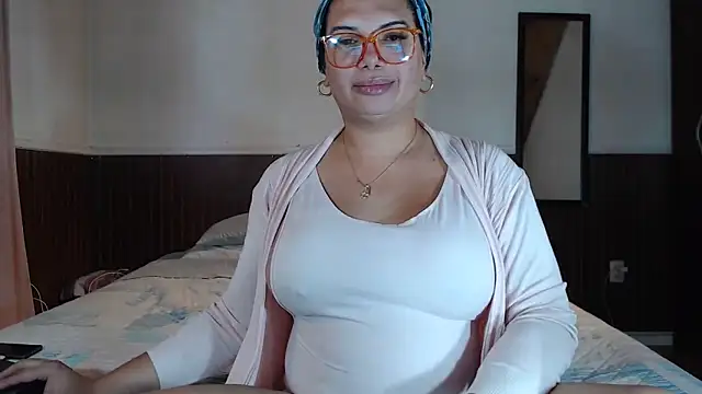 Snapshot of flowerdirtty chatting on March 29, 2026, 10:11 pm flowerdirtty online show from March 29, 2026, 10:11 pm