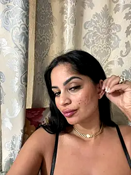  adelle online show from November 21, 2025, 11:42 am