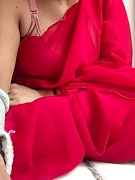 Snapshot of Archna-ji chatting on September 17, 2025, 4:36 am Archna-ji online show from September 17, 2025, 4:36 am