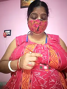 Snapshot of Kayra_34 chatting on February 4, 2026, 3:07 pm Kayra 34 online show from February 4, 2026, 3:07 pm