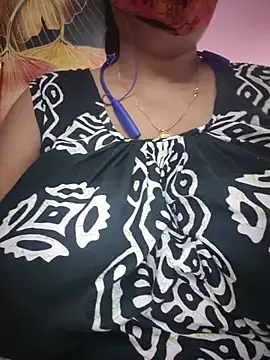 Snapshot of Kayra_34 chatting on July 10, 2026, 4:12 am Kayra 34 online show from July 10, 2026, 4:12 am
