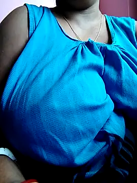 Snapshot of Kayra_34 chatting on September 18, 2025, 3:31 am Kayra 34 online show from September 18, 2025, 3:31 am