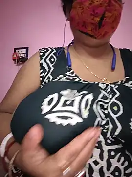 Snapshot of Kayra_34 chatting on July 6, 2026, 3:24 am Kayra 34 online show from July 6, 2026, 3:24 am