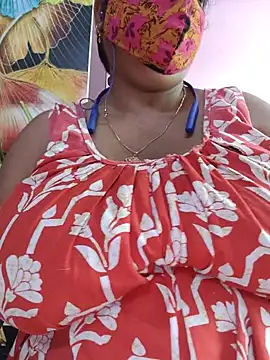 Snapshot of Kayra_34 chatting on July 15, 2026, 5:03 am Kayra 34 online show from July 15, 2026, 5:03 am