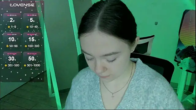 Florence meow online show from November 3, 2025, 7:35 am