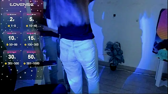 Florence meow online show from December 2, 2025, 7:43 am