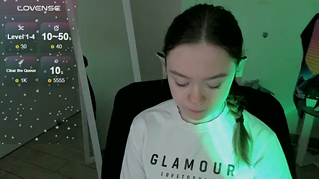 Florence meow online show from September 20, 2025, 6:29 am