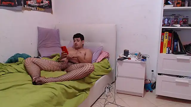 claudio20031 online show from September 16, 2025, 5:47 pm